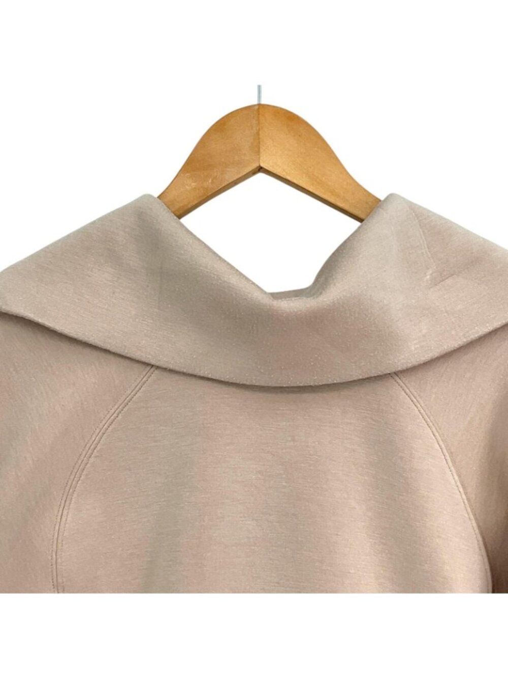 SPANX AirEssentials Half Zip Sweatshirt Womens Small Beige Mock Neck Raglan - Picture 6 of 13